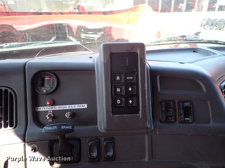 image for item DK4523 2005 Sterling LT7500  dump truck