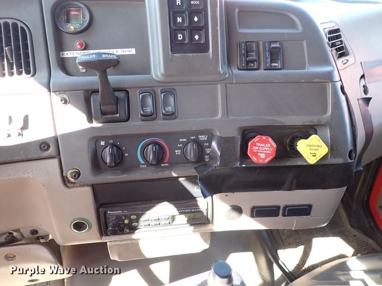 image for item DK4523 2005 Sterling LT7500  dump truck