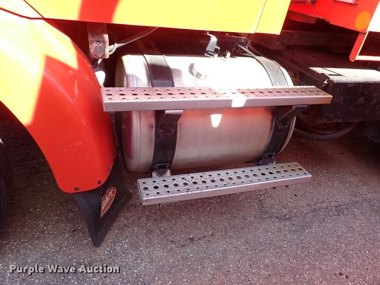 image for item DK4523 2005 Sterling LT7500  dump truck