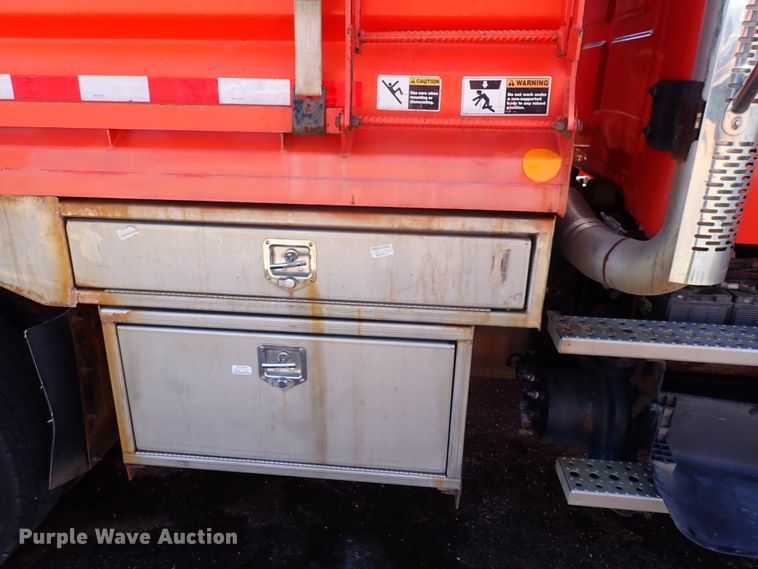 image for item DK4523 2005 Sterling LT7500  dump truck