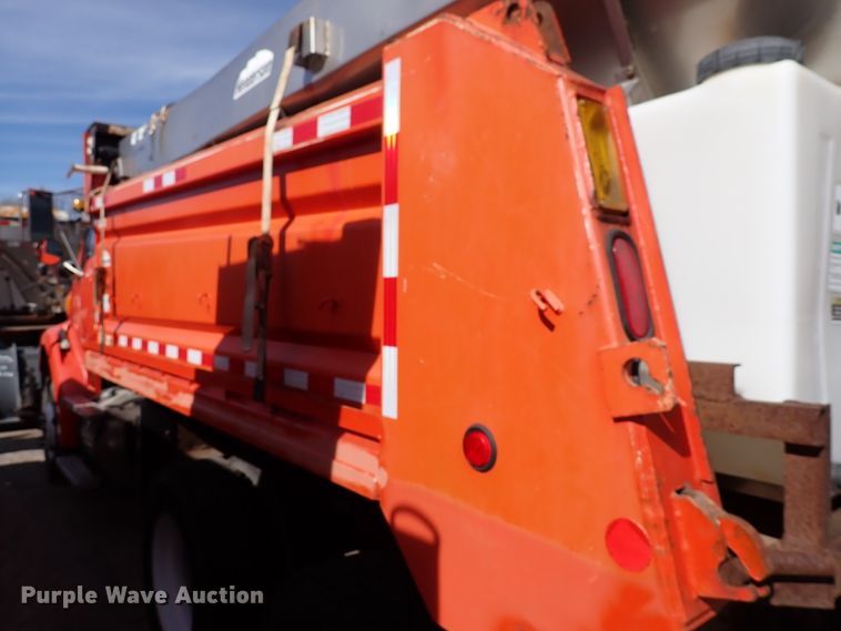 image for item DK4523 2005 Sterling LT7500  dump truck