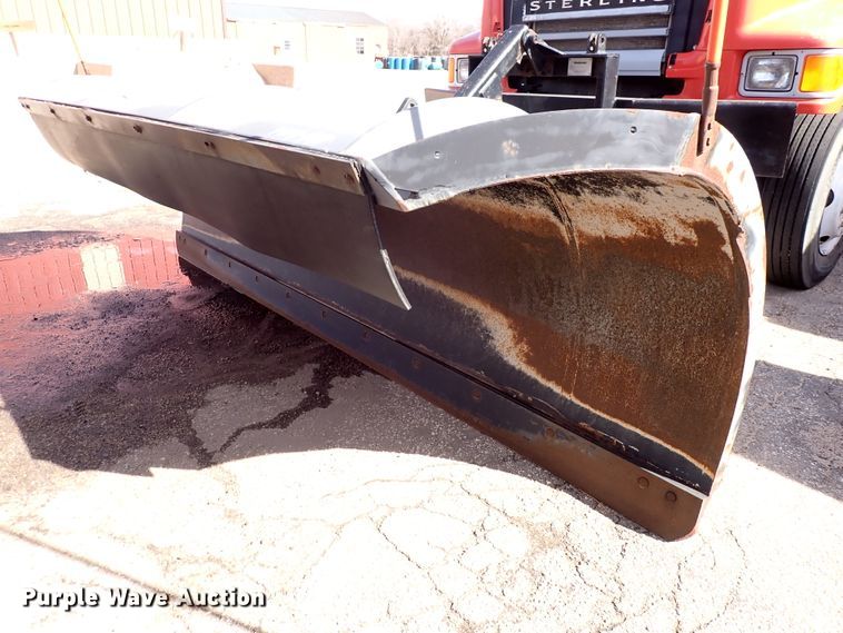 image for item DK4523 2005 Sterling LT7500  dump truck