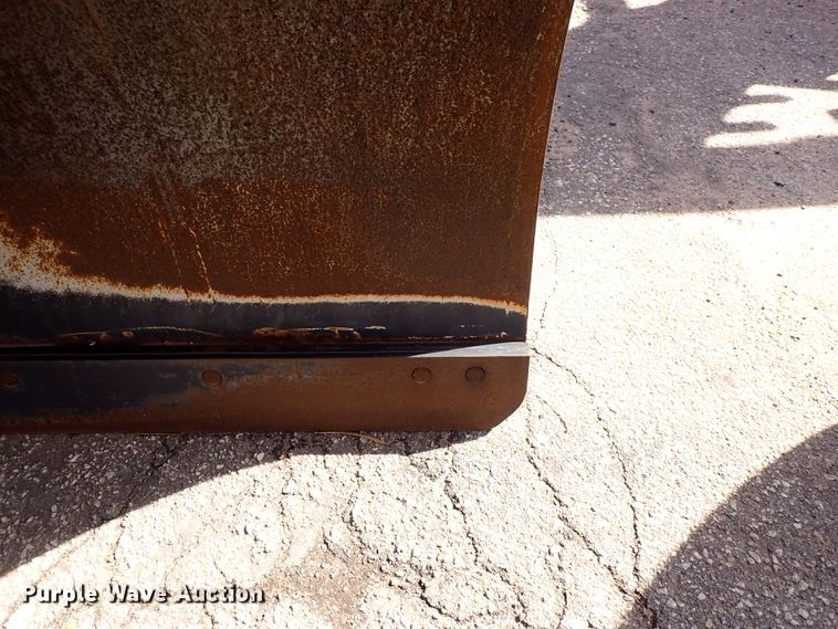 image for item DK4523 2005 Sterling LT7500  dump truck