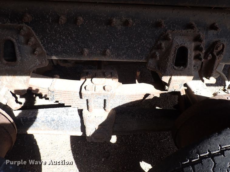 image for item DK4524 2005 International 7400  dump truck chassis
