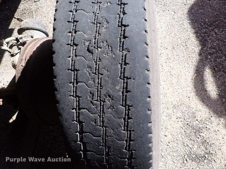 image for item DK4524 2005 International 7400  dump truck chassis