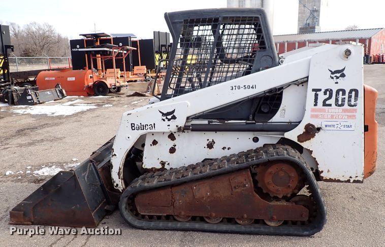 image for item DK4530 2001 Bobcat T200  tracked skid steer loader