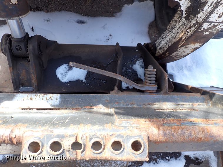 image for item DK4530 2001 Bobcat T200  tracked skid steer loader