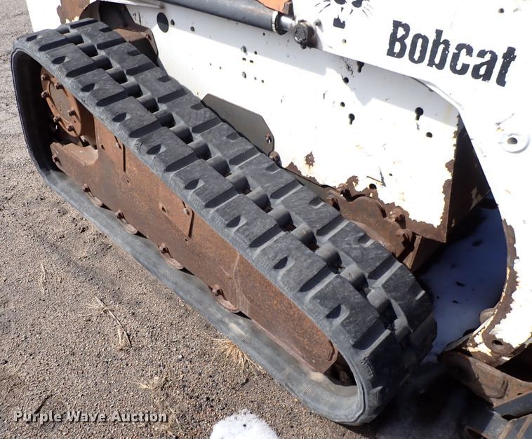 image for item DK4530 2001 Bobcat T200  tracked skid steer loader