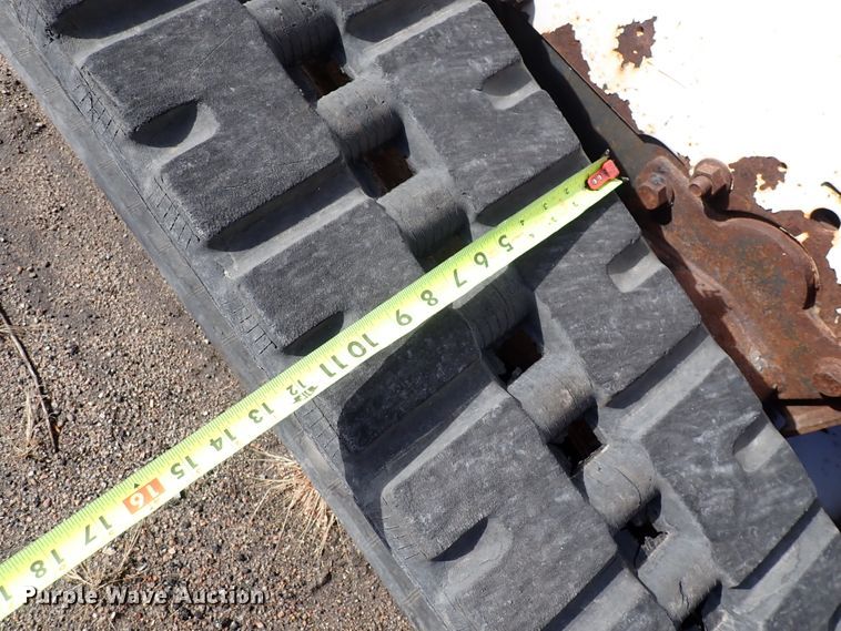 image for item DK4530 2001 Bobcat T200  tracked skid steer loader