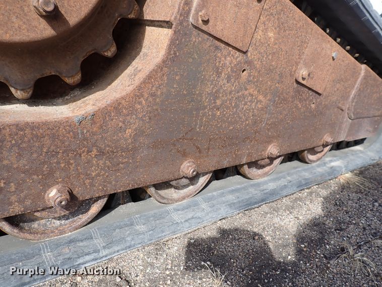 image for item DK4530 2001 Bobcat T200  tracked skid steer loader