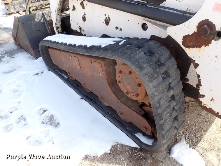 image for item DK4530 2001 Bobcat T200  tracked skid steer loader