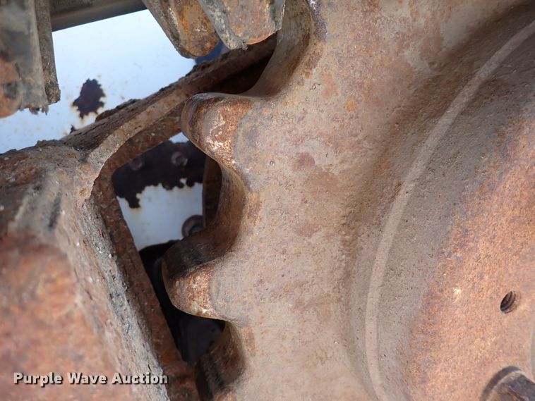 image for item DK4530 2001 Bobcat T200  tracked skid steer loader