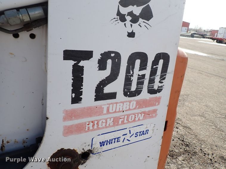 image for item DK4530 2001 Bobcat T200  tracked skid steer loader