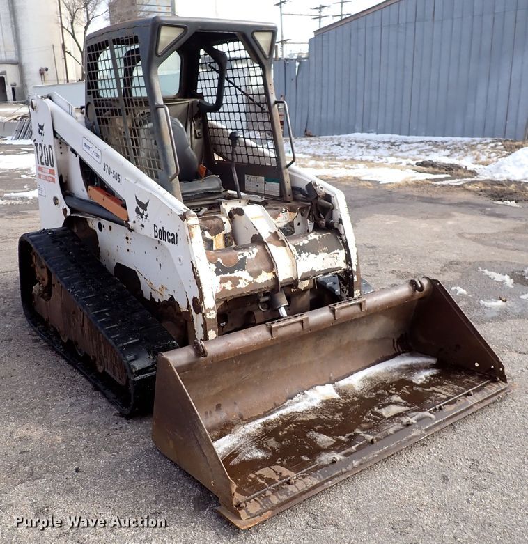 image for item DK4531 2001 Bobcat T200  tracked skid steer loader