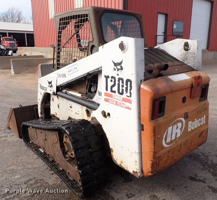 image for item DK4531 2001 Bobcat T200  tracked skid steer loader