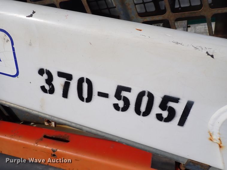 image for item DK4531 2001 Bobcat T200  tracked skid steer loader