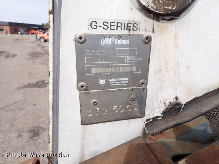 image for item DK4531 2001 Bobcat T200  tracked skid steer loader