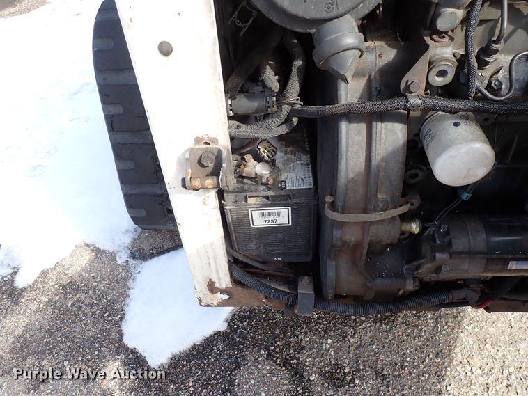 image for item DK4531 2001 Bobcat T200  tracked skid steer loader