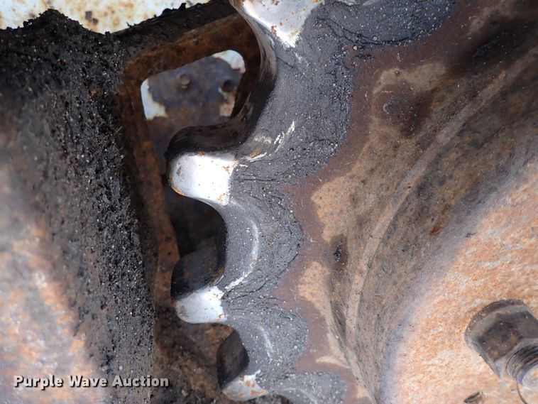 image for item DK4531 2001 Bobcat T200  tracked skid steer loader