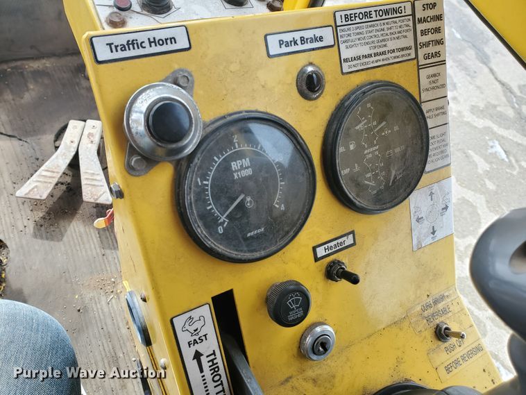 image for item EY9589 2007 Superior DT80CT  broom