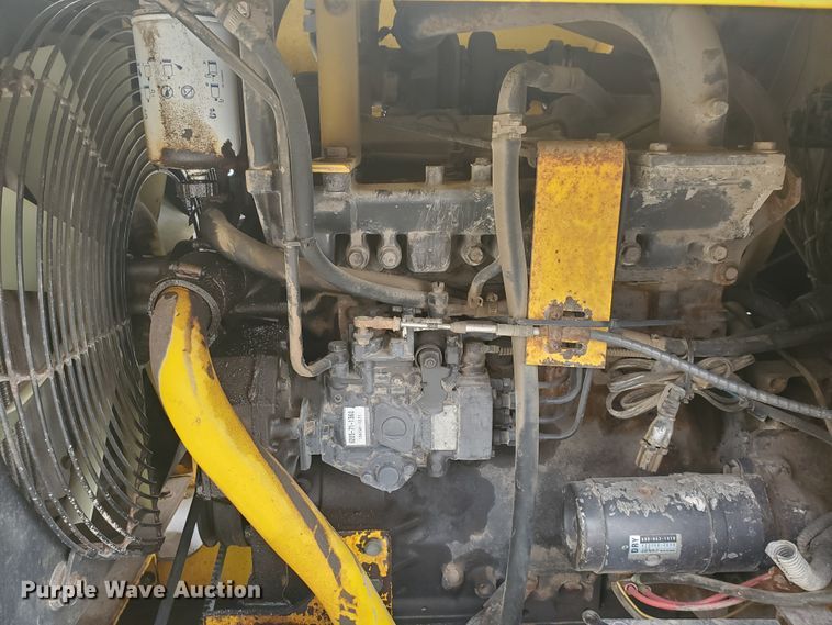 image for item EY9589 2007 Superior DT80CT  broom