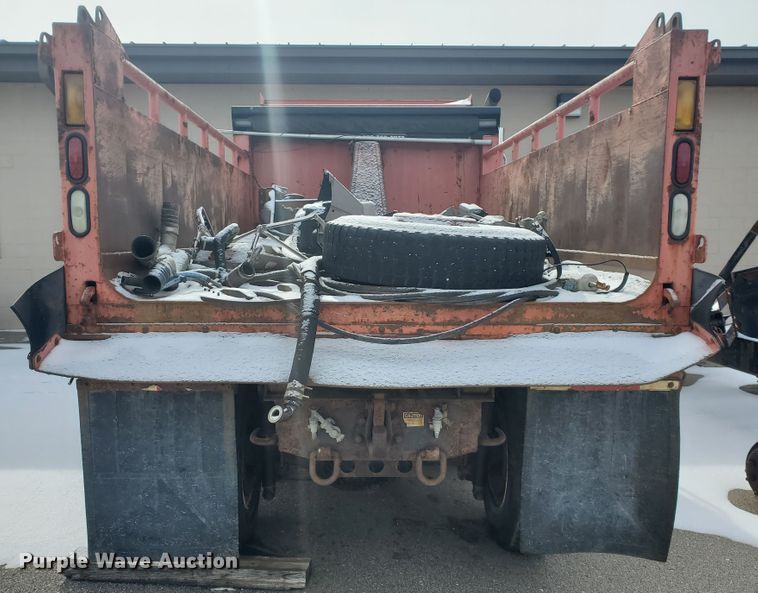 image for item EY9590 2003 Sterling LT7501  dump truck