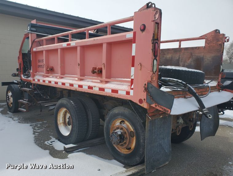 image for item EY9590 2003 Sterling LT7501  dump truck