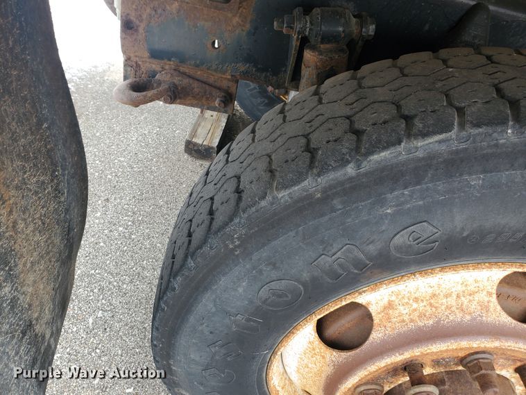 image for item EY9590 2003 Sterling LT7501  dump truck