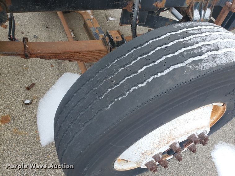 image for item EY9590 2003 Sterling LT7501  dump truck