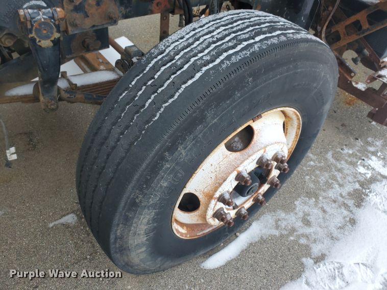 image for item EY9590 2003 Sterling LT7501  dump truck