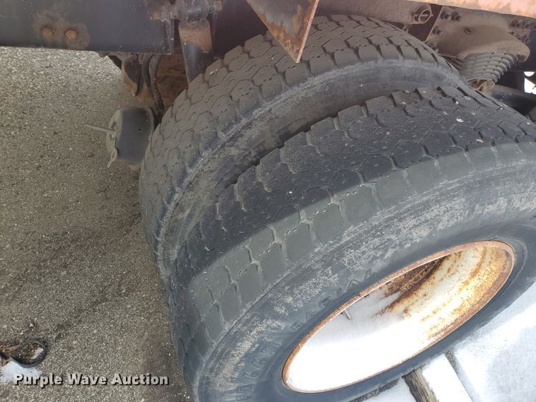 image for item EY9590 2003 Sterling LT7501  dump truck