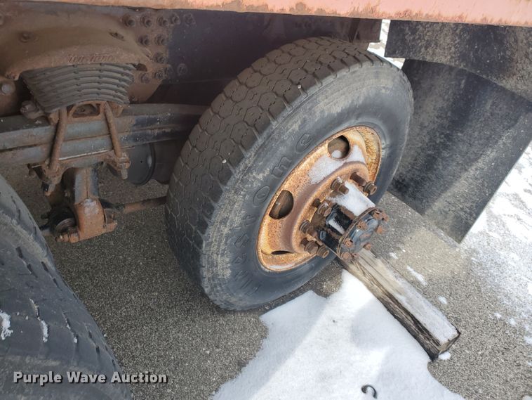 image for item EY9590 2003 Sterling LT7501  dump truck