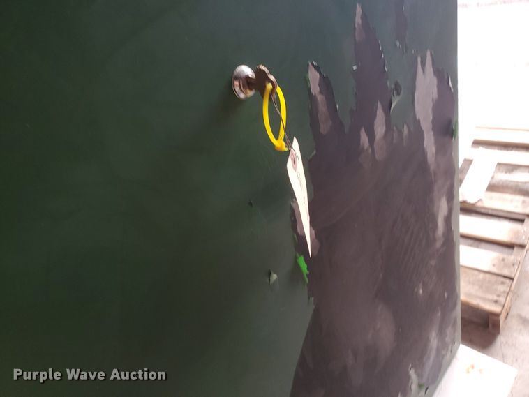 image for item EY9593 1992 Smith fuel tank