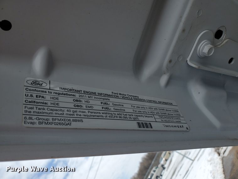 image for item EY9655 2011 Ford F450 Super Duty XL  SuperCab utility / service truck