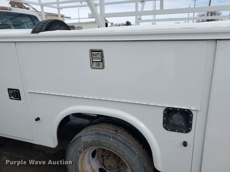 image for item EY9655 2011 Ford F450 Super Duty XL  SuperCab utility / service truck