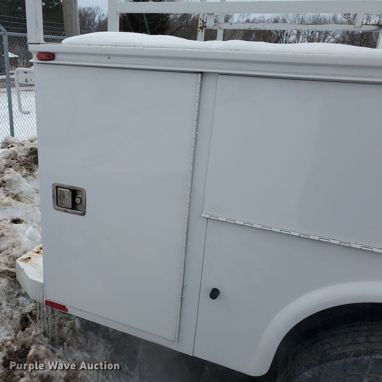 image for item EY9655 2011 Ford F450 Super Duty XL  SuperCab utility / service truck