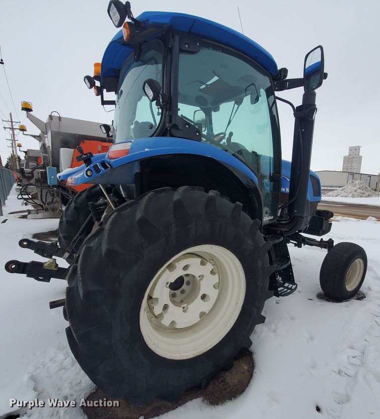 image for item EY9659 2009 New Holland T6020  tractor