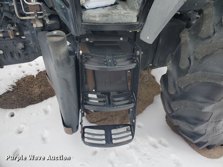 image for item EY9659 2009 New Holland T6020  tractor