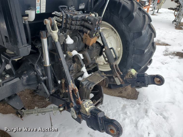 image for item EY9659 2009 New Holland T6020  tractor