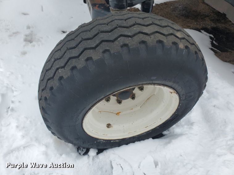 image for item EY9659 2009 New Holland T6020  tractor