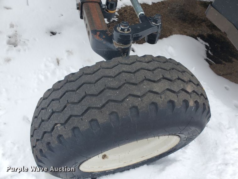 image for item EY9659 2009 New Holland T6020  tractor