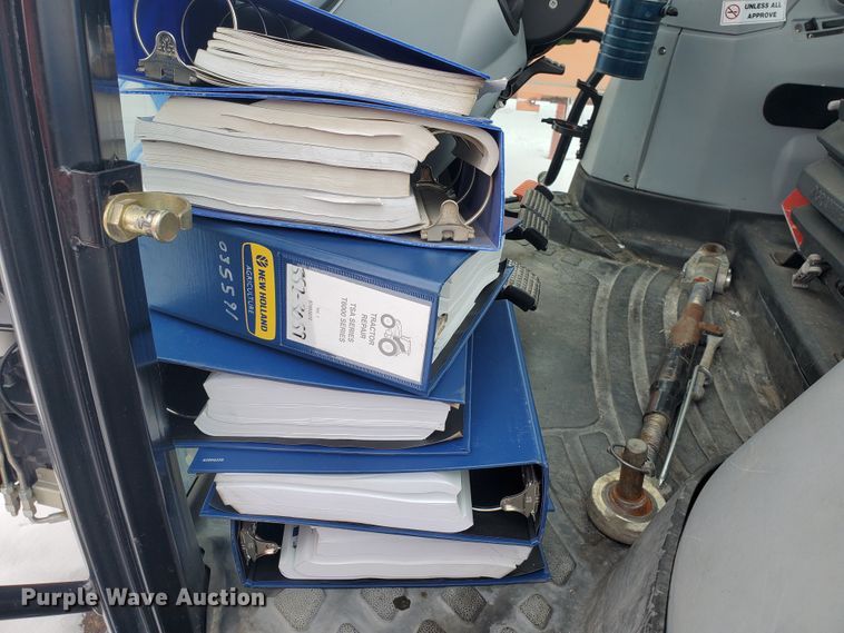 image for item EY9659 2009 New Holland T6020  tractor