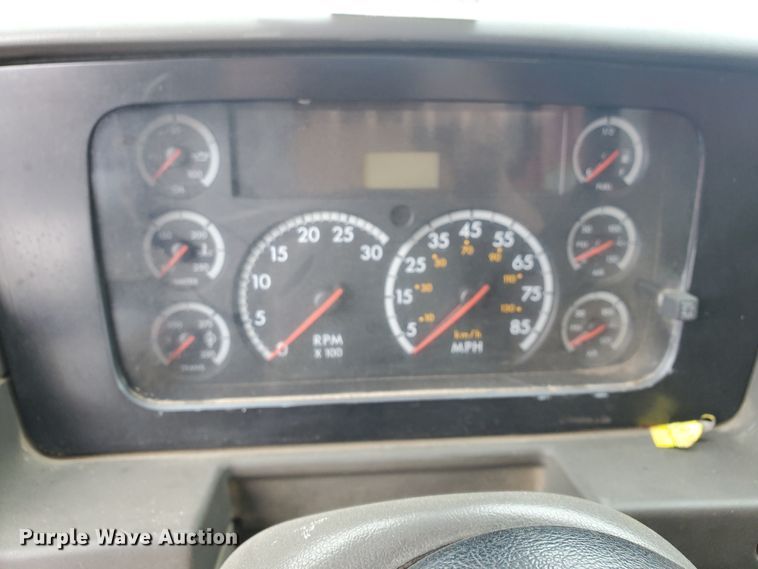 image for item EY9660 2003 Sterling LT7501  dump truck