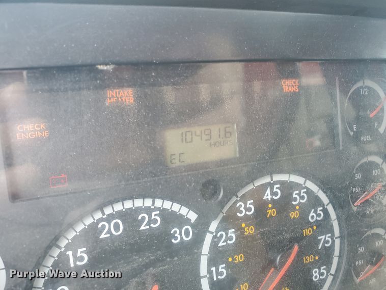 image for item EY9660 2003 Sterling LT7501  dump truck