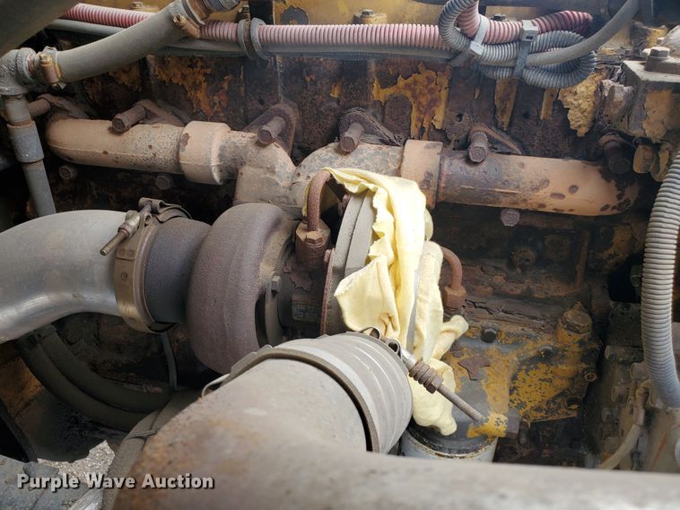 image for item EY9660 2003 Sterling LT7501  dump truck