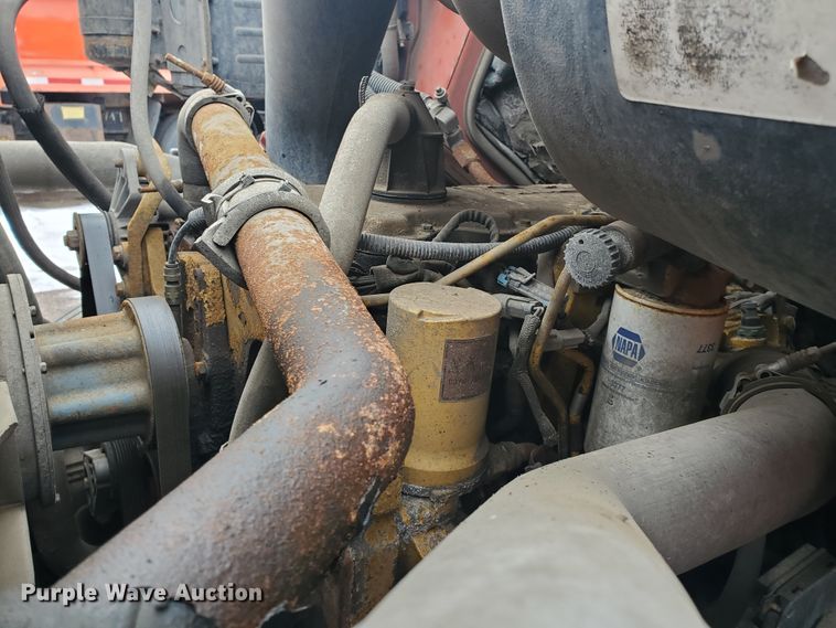 image for item EY9661 2001 Sterling LT7501  dump truck