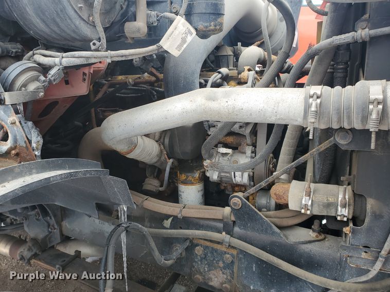 image for item EY9661 2001 Sterling LT7501  dump truck