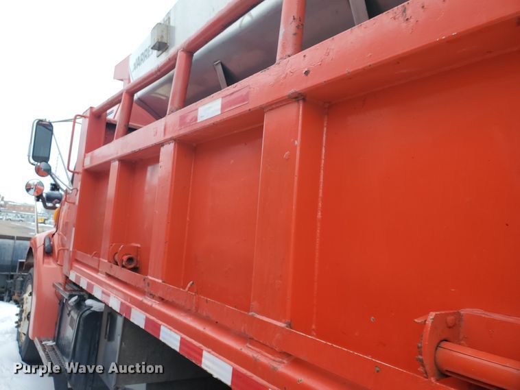 image for item EY9661 2001 Sterling LT7501  dump truck