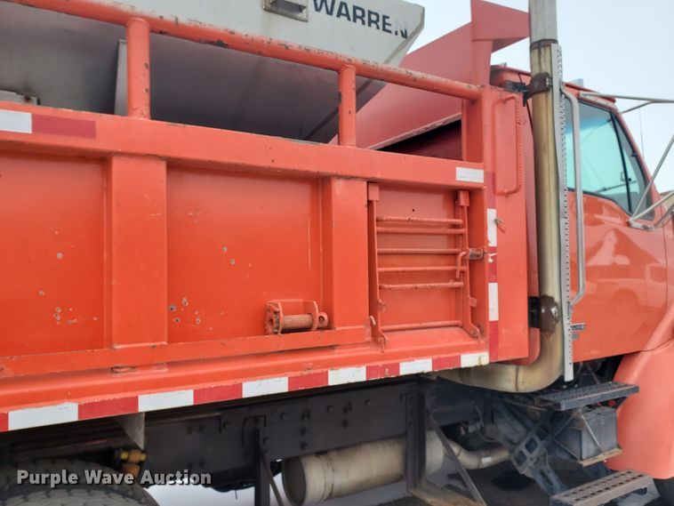 image for item EY9661 2001 Sterling LT7501  dump truck
