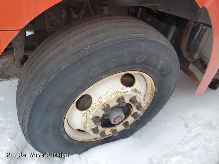 image for item EY9661 2001 Sterling LT7501  dump truck